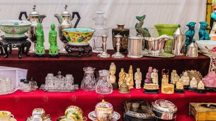 Antiques buyers, Antique estate buyers & liquidators Palm Beach Shores. Updated 2025